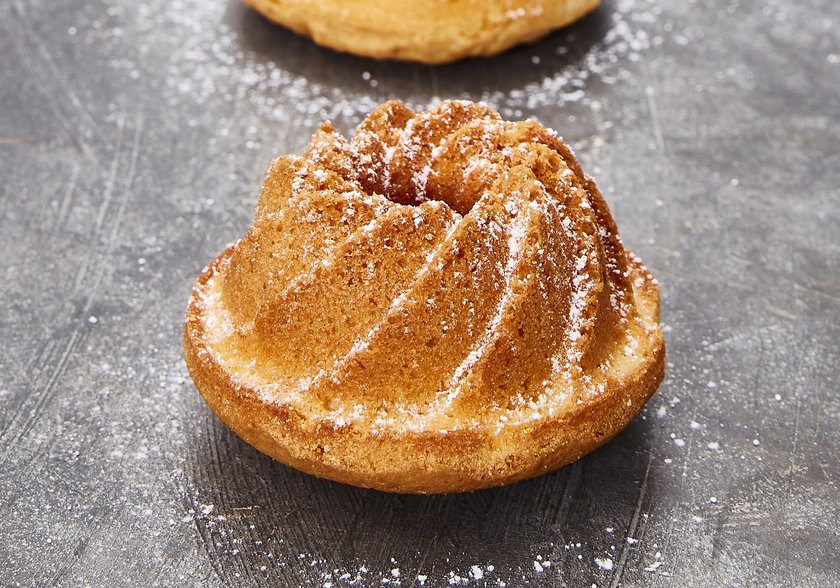 Peanut Cakes Violet