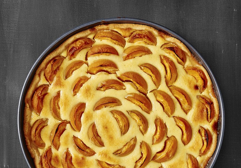 Apricot & Sour Cream Cake