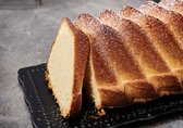 Almond Cake with white Chocolate Novella