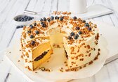 Frankfurter Kranz mit Blaubeeren